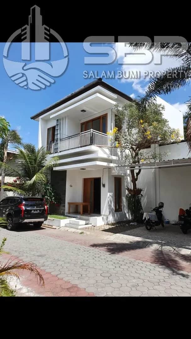 Rumah Mewah dalam Perumahan Dekat JEC dan RS Harjolukito, Banguntapan