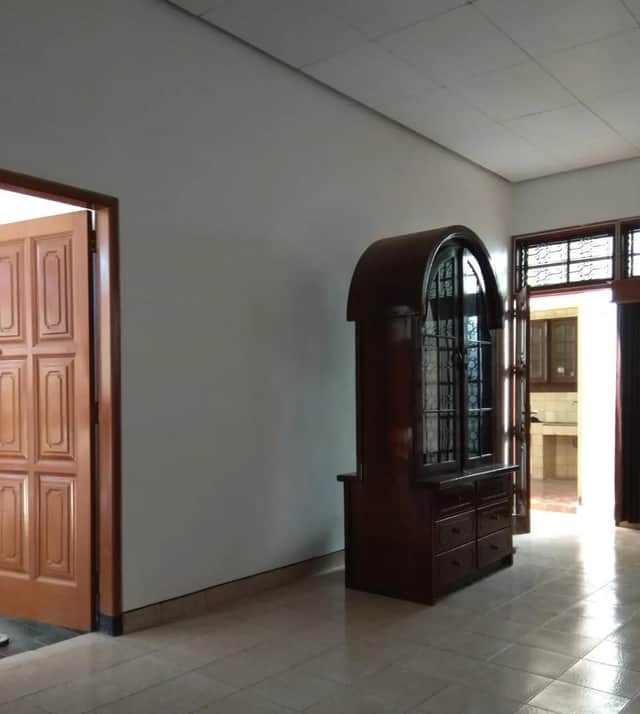 Rumah Klasik Menawan di Pogung Baru, Dekat UGM — Kesempatan Emas! foto 3