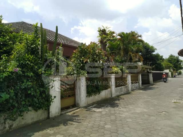 Rumah Strategis di Demangan - Kesempatan Investasi Kost Eksklusif Dekat UGM & UNY foto 4