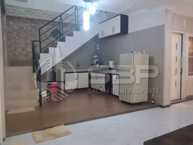 Rumah Cantik Mewah di Maguwo Tajem, Dekat Lottemart - Luas, Lega, Nyaman! foto 4