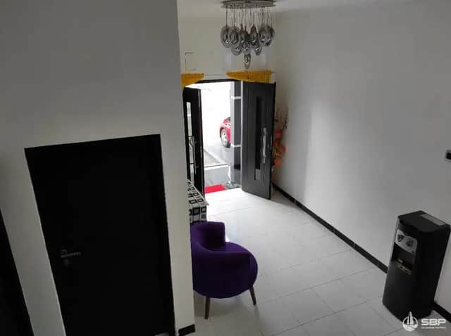 Harga Turun! Rumah Cantik 2 Lantai di Condongcatur - Dari 1,9M Menjadi 1,6M! foto 5