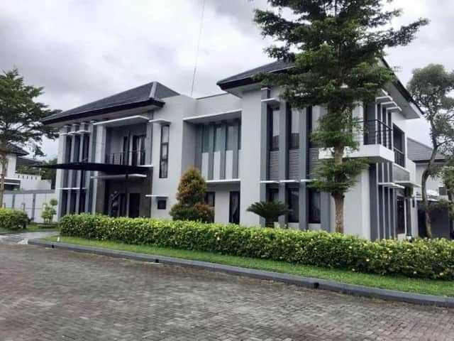 Rumah Mewah di Perumahan Strategis Jl. Palagan, 10 Menit dari UGM