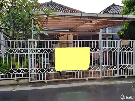 Rumah Cantik Strategis dalam Ringroad Jl. Magelang Km 4 Dekat SKE dan Jambon