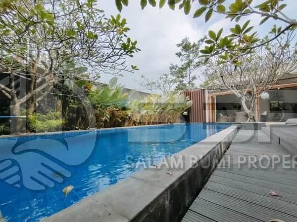 Rumah TerMewah di Perum Elite Bale Mulia + Private Pool, Tropis Adem, Semi Furnish foto 3