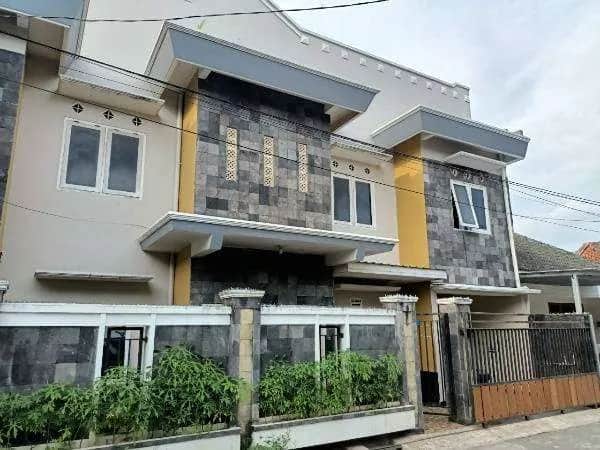Rumah Induk + 14 Kamar Kost Strategis di Umbulharjo - Hanya Rp 3,5 M Nego! foto 2