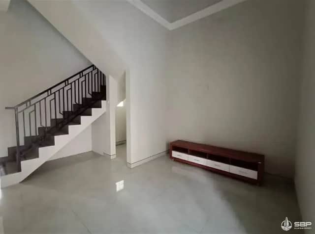 Kesempatan Emas! Rumah Cantik di Perumahan Dekat JEC, Harga Turun dari 1,5M menjadi 1,2M Nego! foto 5