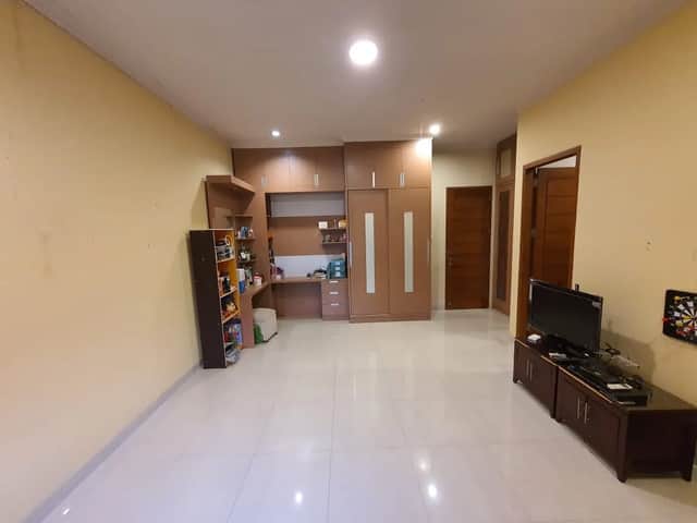Rumah Mewah di Perum Elite Casa Grande - Harga Turun! foto 2