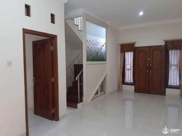 Rumah Mewah Strategis Dekat UII, Jl. Kaliurang KM 12,5 foto 2