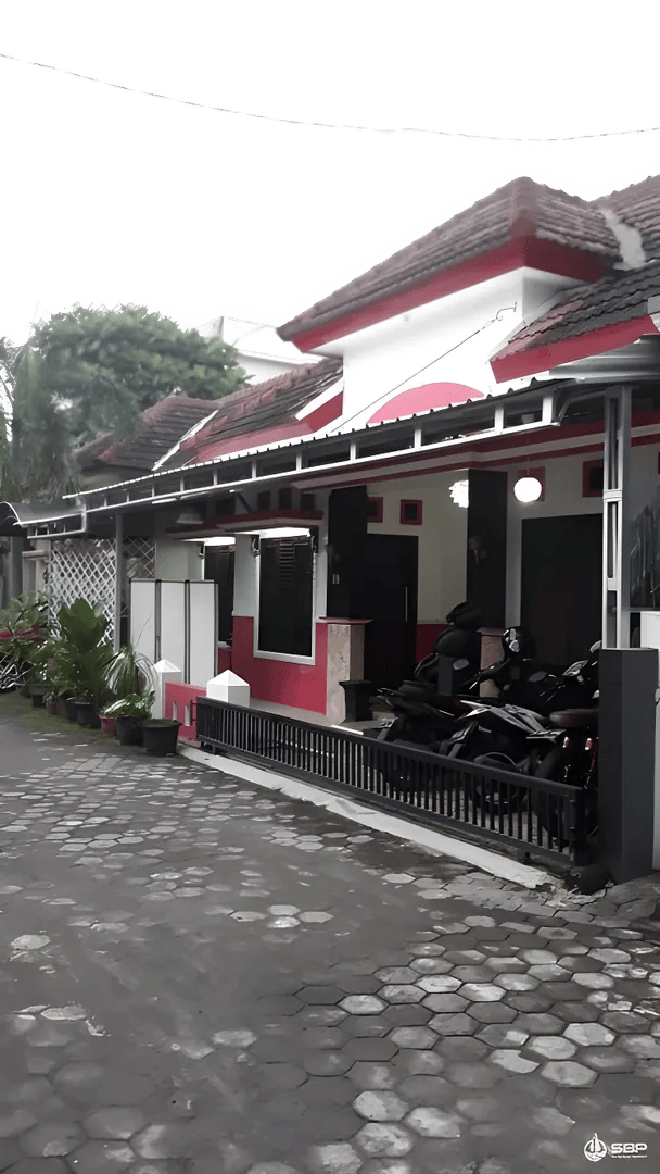 Rumah Cantik Strategis di Jl. Sulawesi, Kaliurang Km 6 Dekat UGM