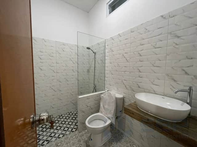 Rumah Mewah Smarthome 2 Lantai di Jantung Kota Jogja - Dekat Balaikota dan Malioboro! foto 3