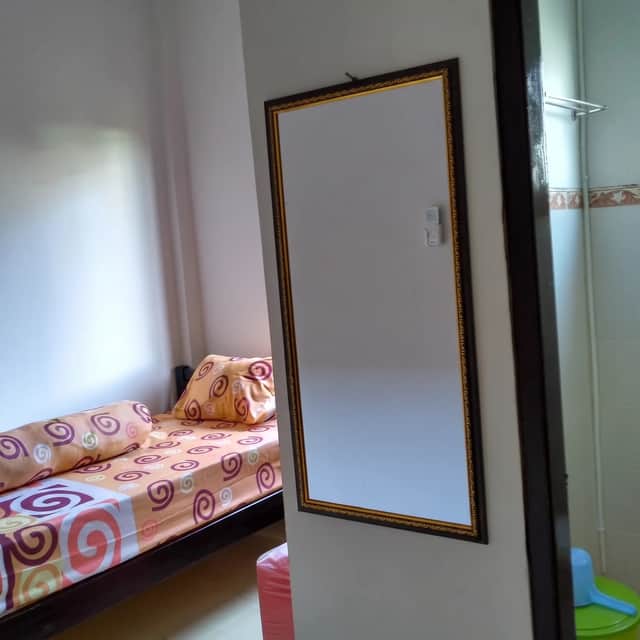 Kost dan Toko di Papringan, Dekat Sanata Dharma, Gejayan, dan UIN Yogyakarta — 11 Kamar Full Furnished foto 3
