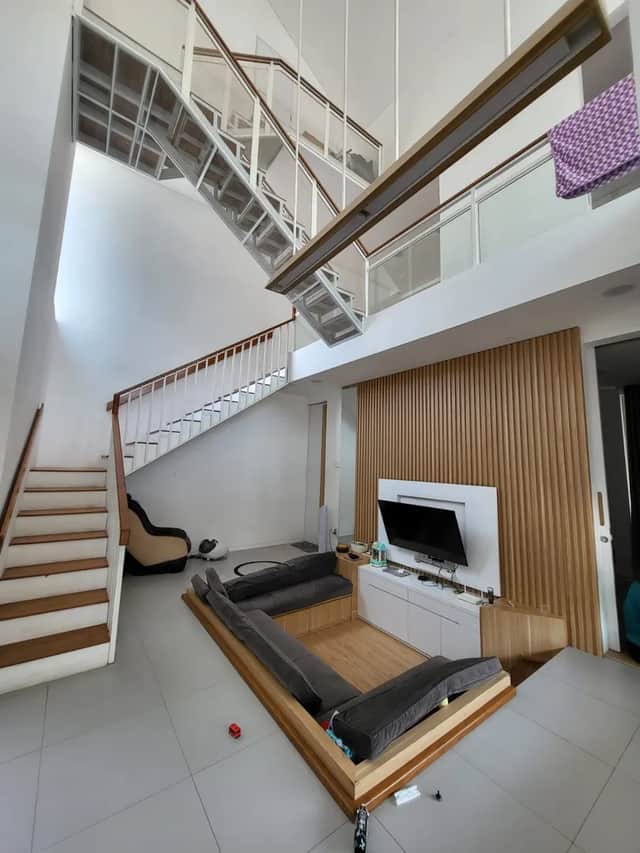 Dijual Rumah Cantik Ala Villa Fully Furnished Dekat Jogja Bay, Maguwoharjo - Kesempatan Emas! foto 4