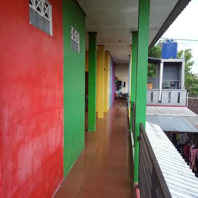 Dijual Kost Strategis 10 Kamar Dekat UII, Harga Terjangkau! foto 2
