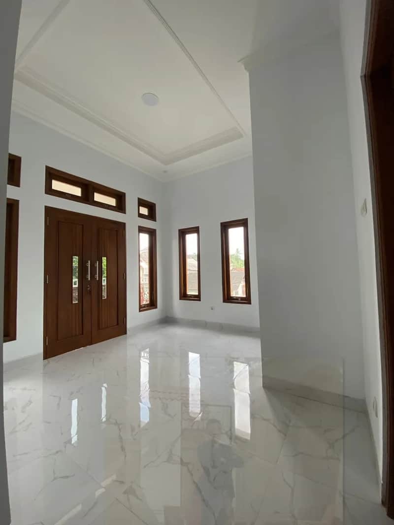 Rumah Mewah 2 Lantai di Jongke, Dekat UGM - Investasi Ideal untuk Keluarga Anda! 5