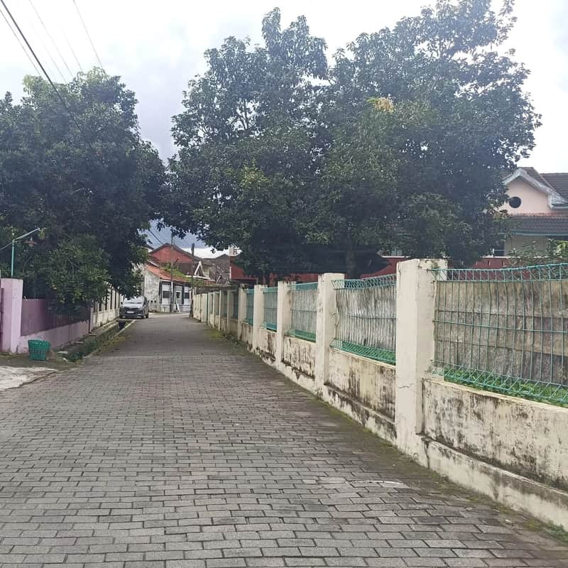 Turun Harga Tanah Bonus Bangunan Link Premium Seturan Dekat UPN Dalam Ringroad 5