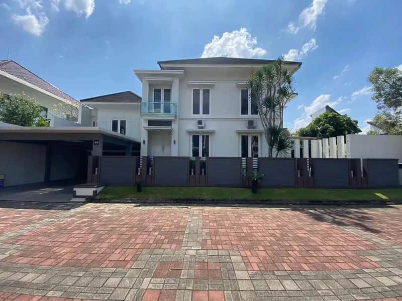 Rumah Mewah di Perum Elite, Dekat UGM - Jalan Kaliurang KM 6, Bale Agung 1