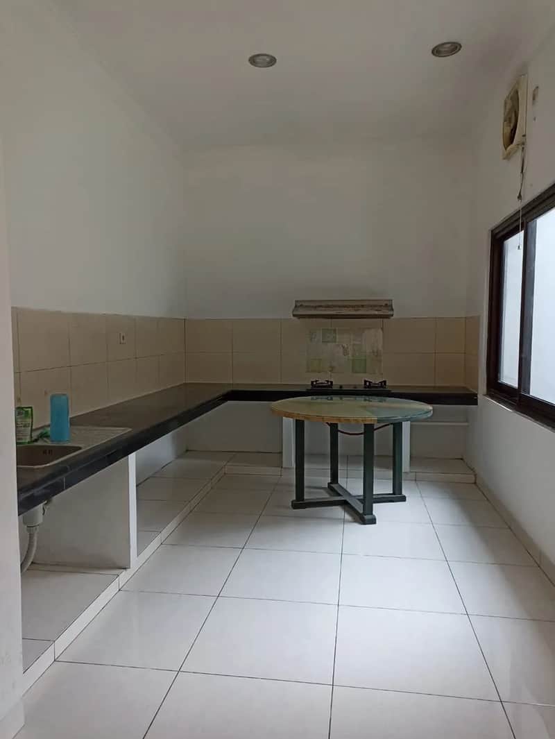 Rumah Cantik Luas 256 m² di Perum Jl. Kaliurang Km 9 2