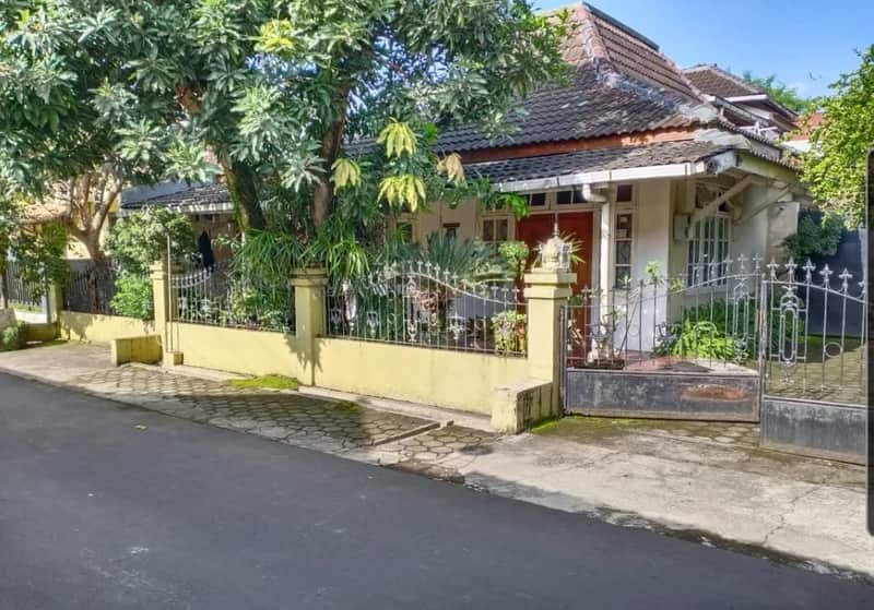 TURUN HARGA!! dari 10M jadi 6,5M masih nego, Tanah Bonus Rumah Induk + 16 Kamar Kost Putri Aktif Dekat UPN Seturan 1