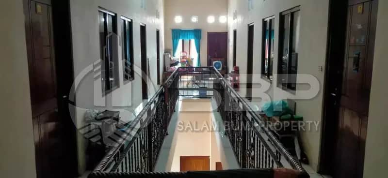 Kost 13 Kamar + Toko Strategis di Jl. Kaliurang Dekat UII Pusat 2