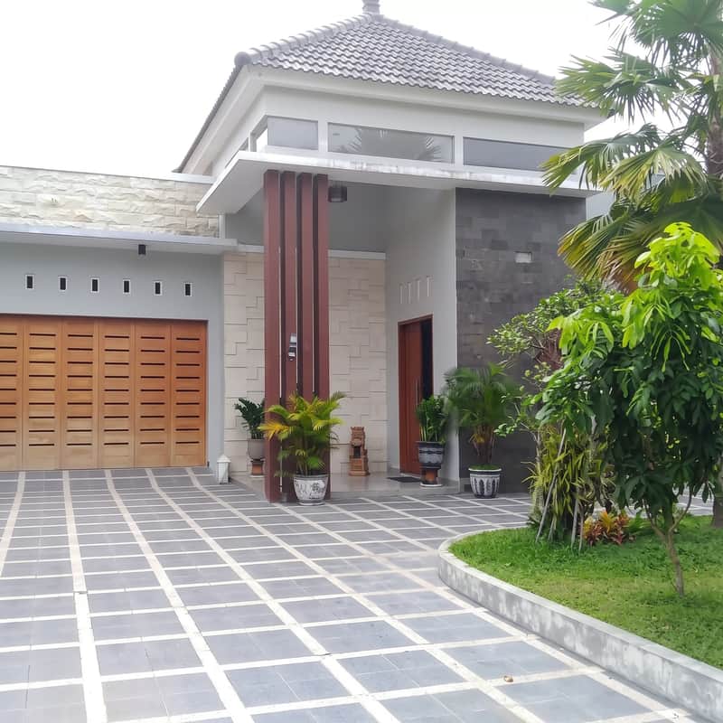 TURUN HARGA! Rumah Mewah Istimewa di Jl. Kaliurang km 7 Dekat UGM — Hanya 10M (Nego) 6