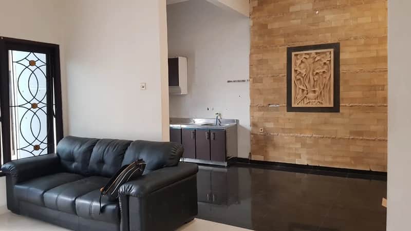 Rumah Mewah Strategis di Pinggir Jalan Godean - Dekat STPN dan Ringroad Barat Tugu 3
