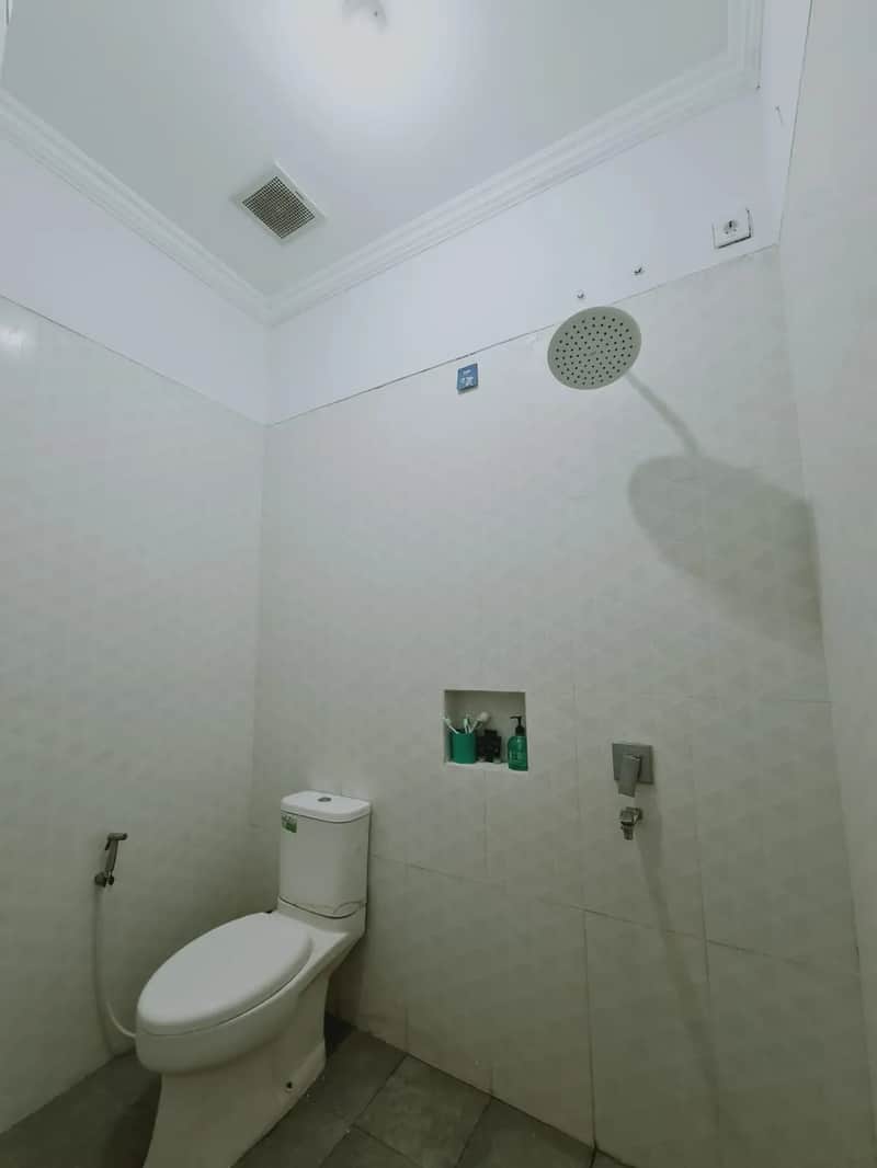 Rumah Cantik Luas Lega Fully Furnished Dekat UII Jl. Kaliurang KM 12,5 5