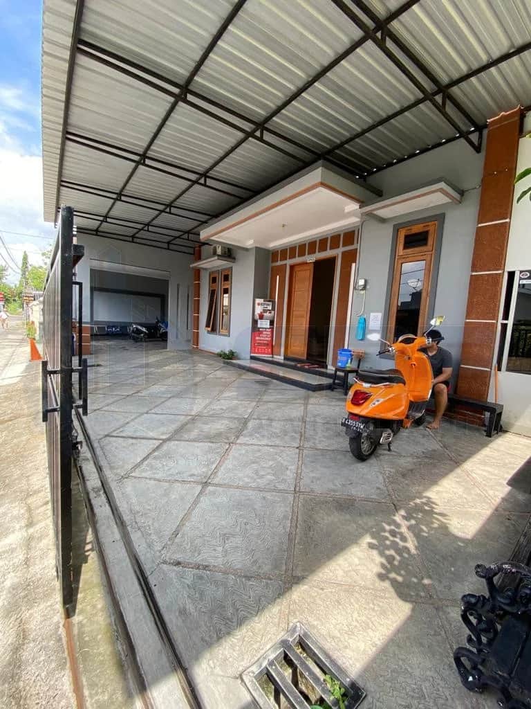 Rumah Induk + 20 Kamar Kost Eksklusif di Seturan, Dekat UPN & Mall 19