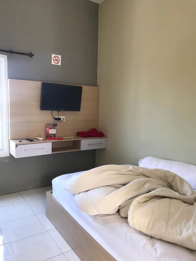 Kost Eksklusif Rumah Induk + 30 Kamar Dekat UPN 4