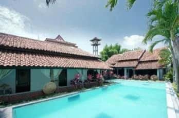 Homestay Istimewa Kolam Renang Jl Palagan KM 7 Utara UGM Strategis 5