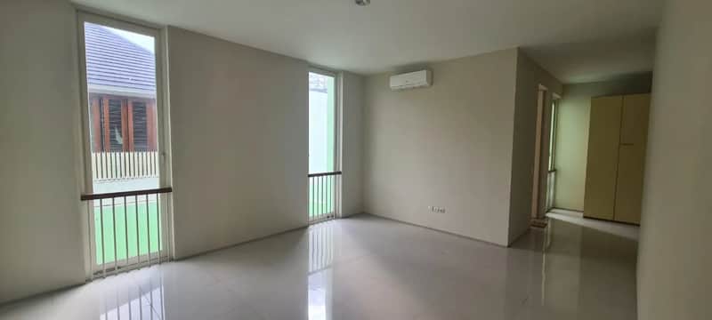 Rumah Mewah dalam Perumahan Elite Citrasun Garden, Ciputra - Siap Huni! 2