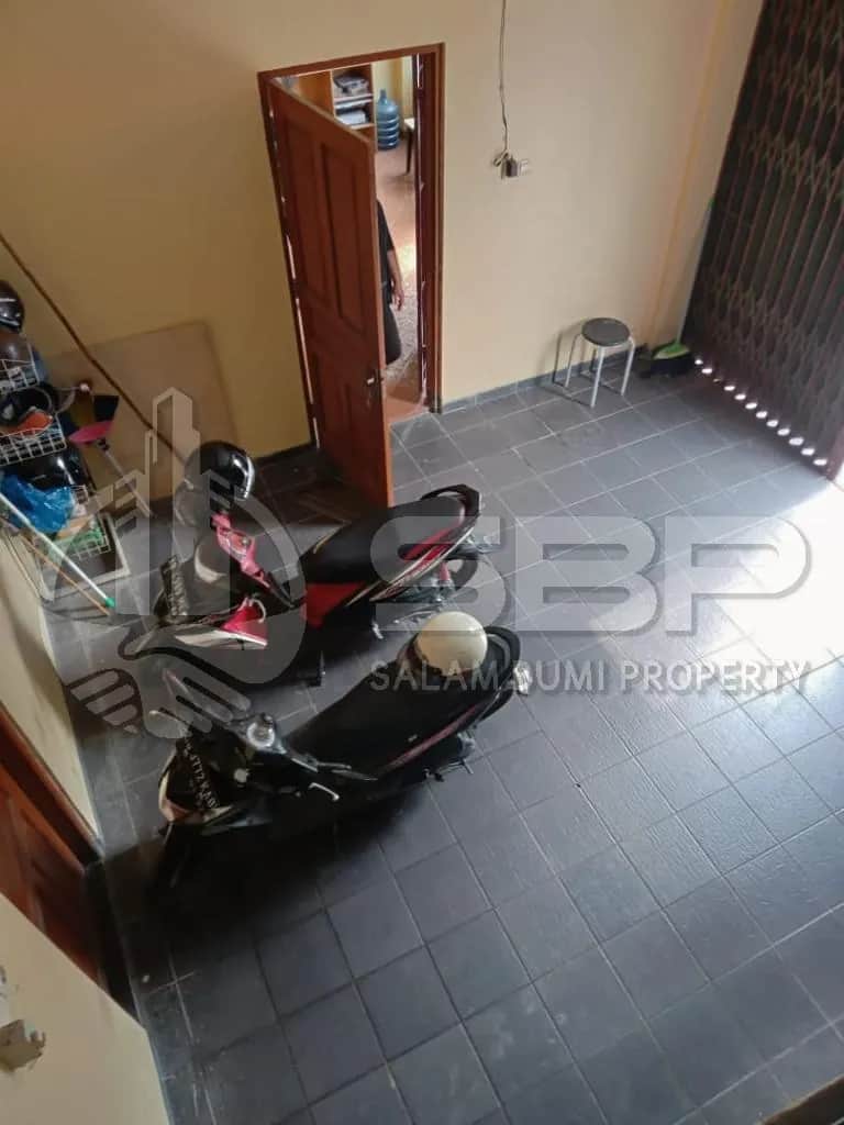 Turun Harga! Kost 10 Kamar + Ruang Usaha di Condongcatur, Dekat UPN & JIH — Harga Nego! 2