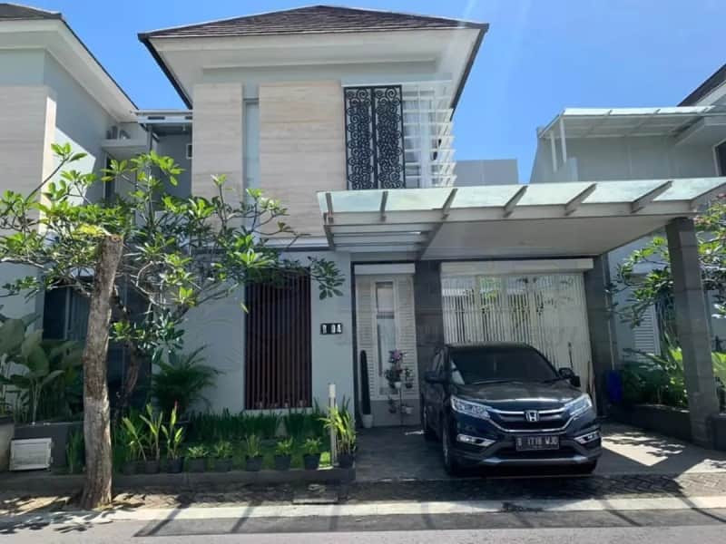 Rumah Mewah di Cluster Maguwo FULL FURNISHED dengan Sistem One Gateway! 1