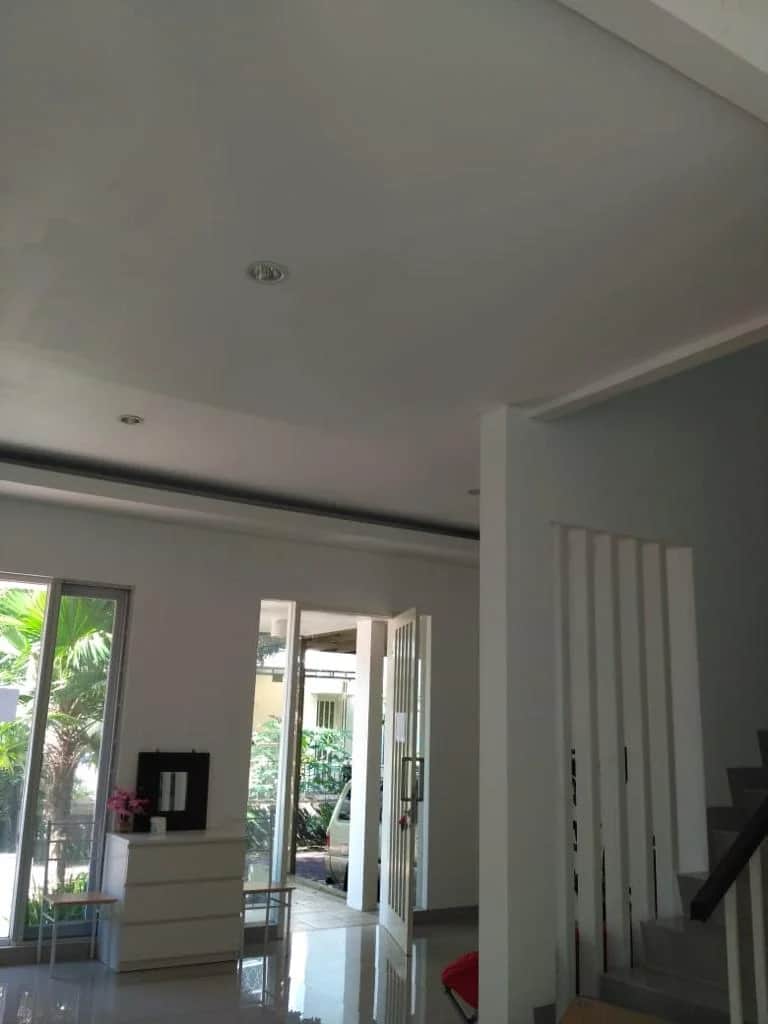 Rumah Mewah di Perum Elite Greenhills, Jl. Palagan Km 9, Utara Hyatt UGM 5