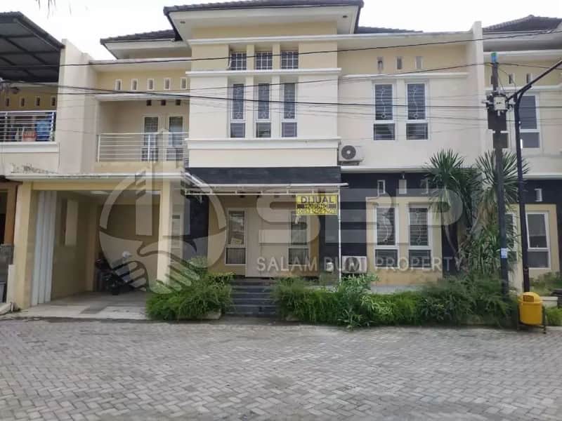 Rumah Cantik 2 Lantai di Perum Jl. Kaliurang Km 7 - Dekat UGM Condongcatur 1