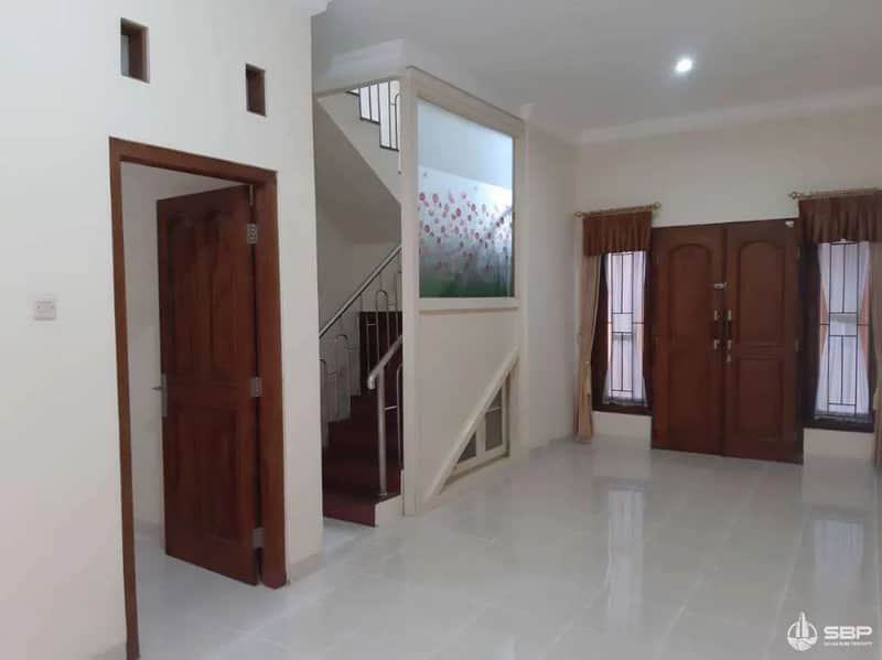 Rumah Mewah Minimalis di Perumahan Merapi Regency, Jl. Kaliurang KM 9 Utara UGM 2