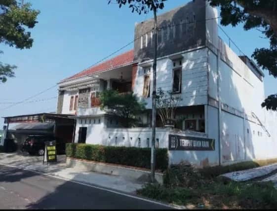 Rumah+Pabrik+Gudang perkakas pinggir jl Aspal Lebar dkt Sleman City Hall 19