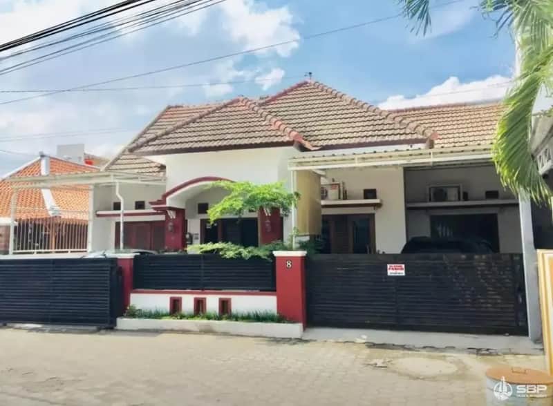 Kesempatan Emas! Rumah Cantik Strategis Dekat UGM, Harga Turun dari 2,5M menjadi 1,575M! 1