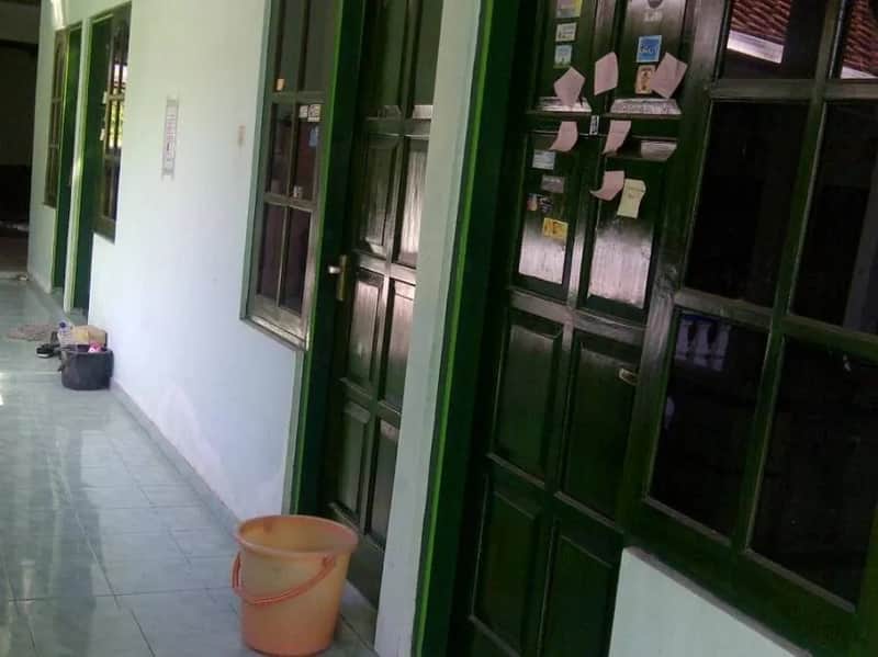 Rumah Induk+Kost 25 Kamar Dekat UII, Jl. Kaliurang, 1 Km dari UII 2