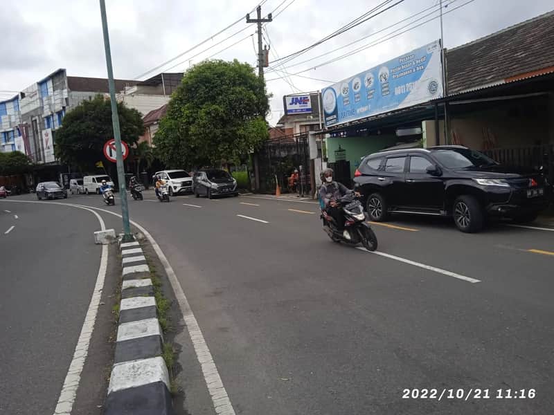 Rumah Istimewa Pinggir Jalan Jogja Kota Cocok Berbagai Macam Usaha 4 menit Malioboro 3