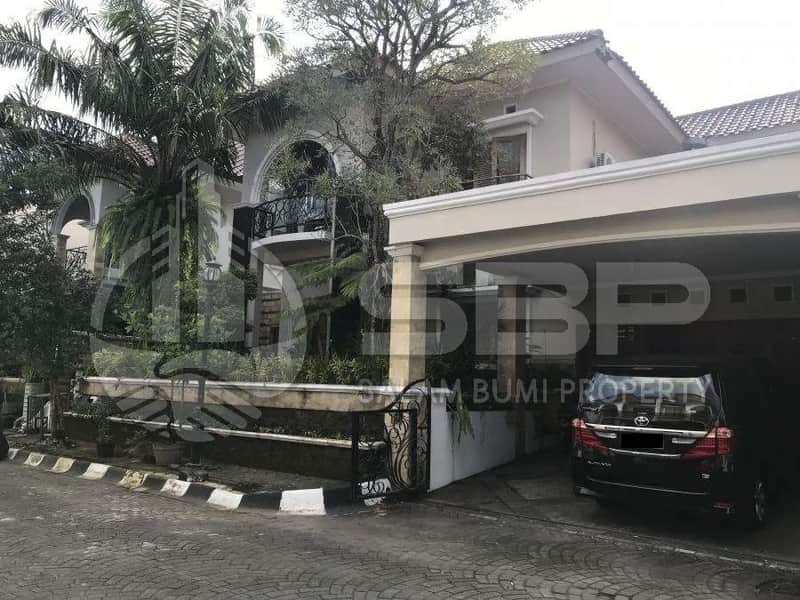 Rumah Mewah Strategis di Perum Elite Barat Tugu Yogyakarta - Dekat UGM 1